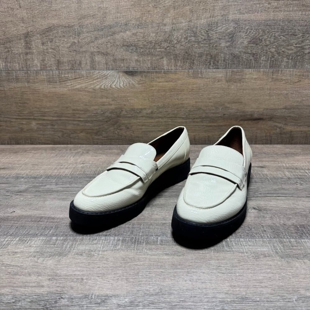 Franco Sarto Cassandra Cream  Platform Lug Sole Loafers Women's Size 9